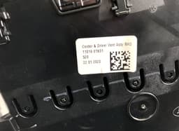 LAND ROVER LR139197 Air Vent Center Front LAND ROVER EVOQUE II (L551) (2018-) — thumbnail 4