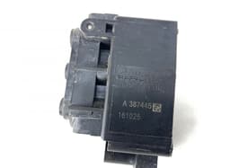 MERCEDES-BENZ A2123200358 Air suspension valve block MERCEDES-BENZ C-CLASS (W205) (2013-2021) — thumbnail 3