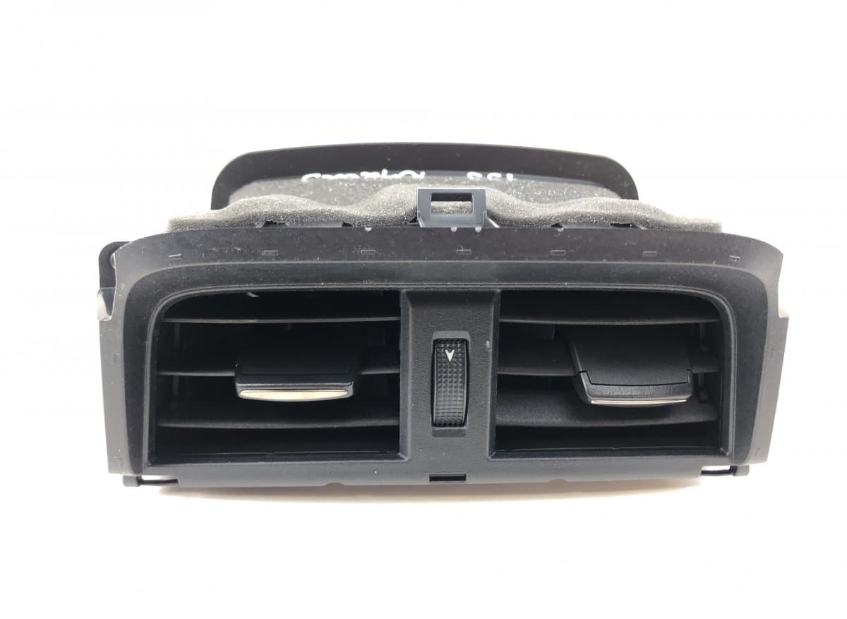 5886033100 Air Vent rear center LEXUS ES VII (2018-)