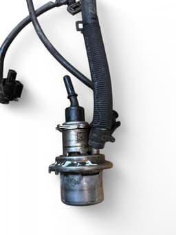 MERCEDES-BENZ 0444025017 AdBlue Nozzle MERCEDES-BENZ C-CLASS (W205) (2013-2021) — thumbnail 3