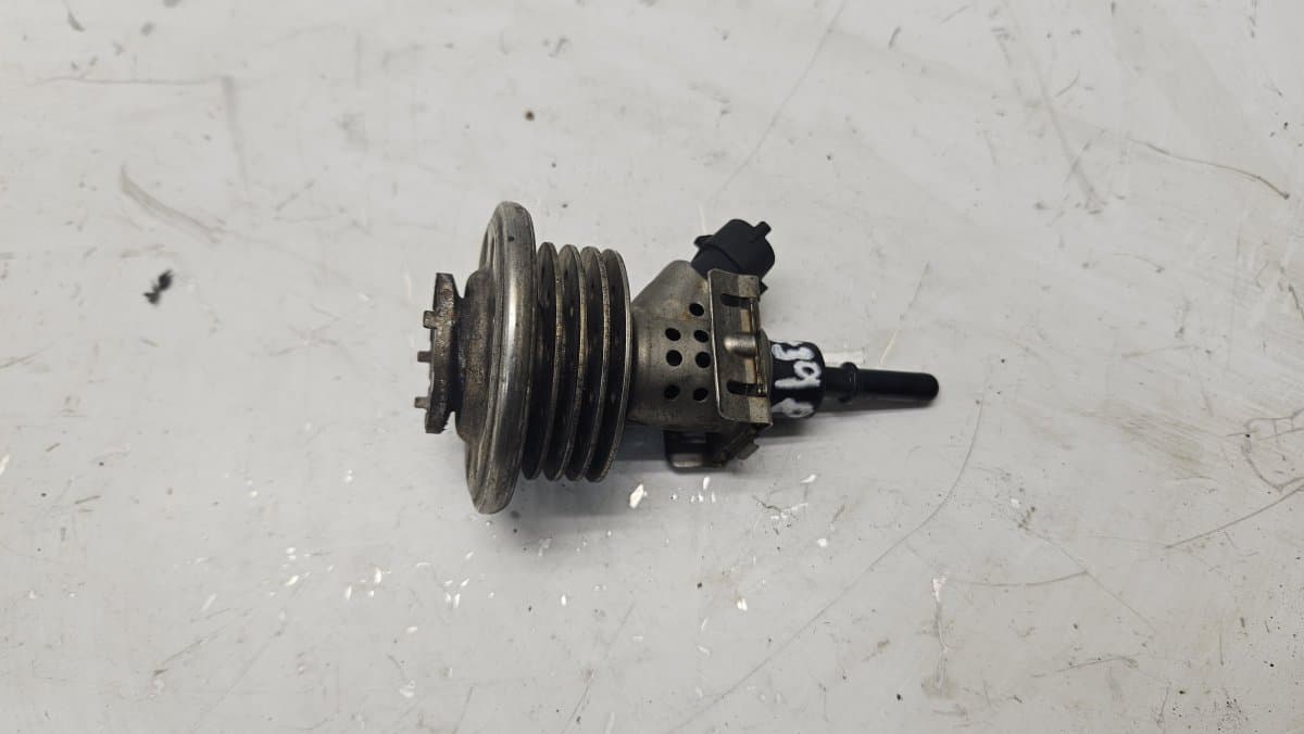 JAGUAR FX23189E3AA AdBlue Nozzle JAGUAR XF (X260) (2015-2024)