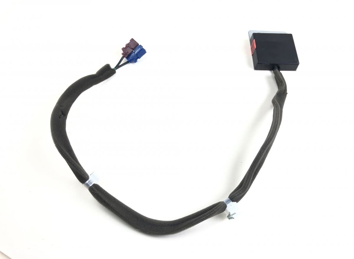 282125JU0B Aerial amplifier / control unit NISSAN NAVARA III / NP300 (D23) (2014-)