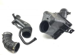 CHRYSLER 68159247AA Air Cleaner (filter box) CHRYSLER 300C II (2010-2023) — thumbnail 1