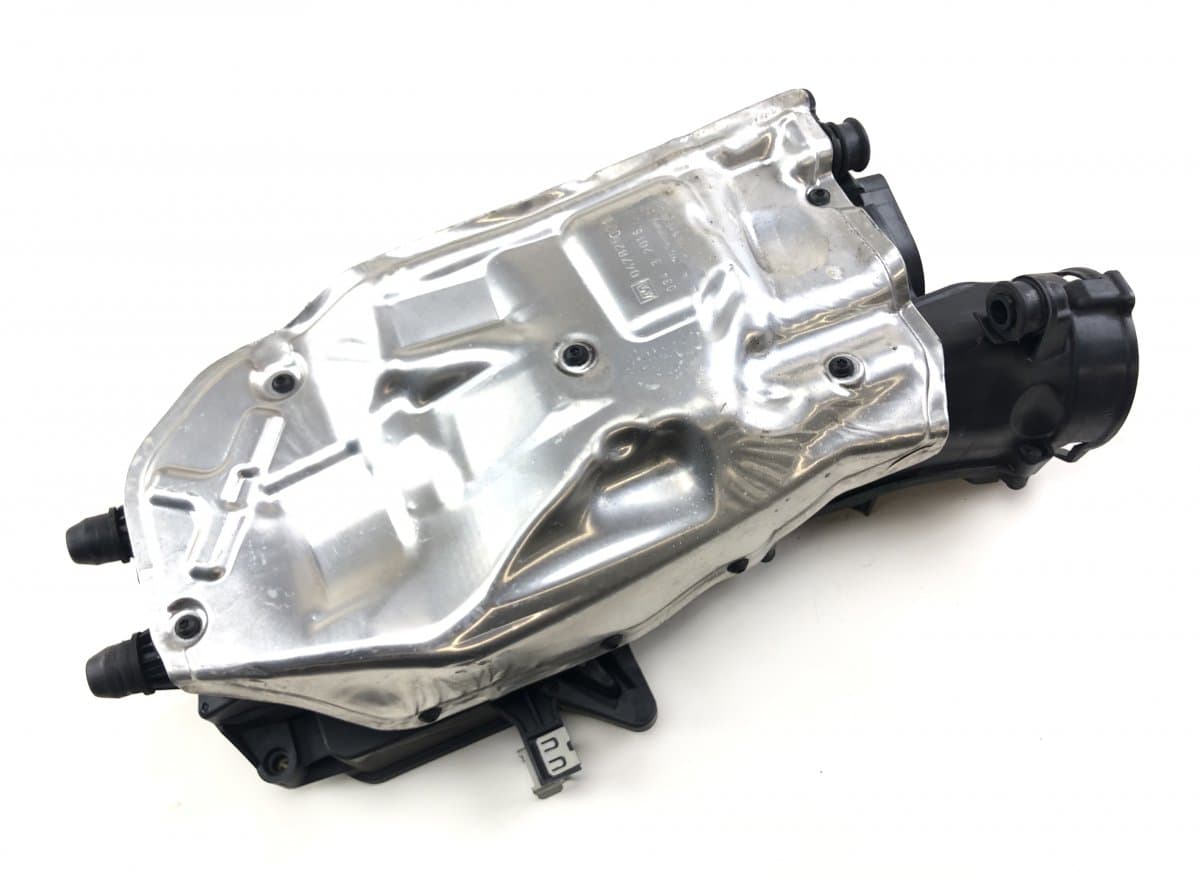 MERCEDES-BENZ A6510900600 Air Cleaner (filter box) MERCEDES-BENZ C-CLASS (W205) (2013-2021)