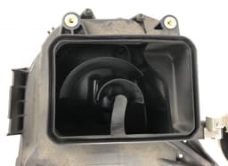 MERCEDES-BENZ A6510902501 Air Cleaner (filter box) MERCEDES-BENZ C-CLASS (W205) (2013-2021) — thumbnail 4