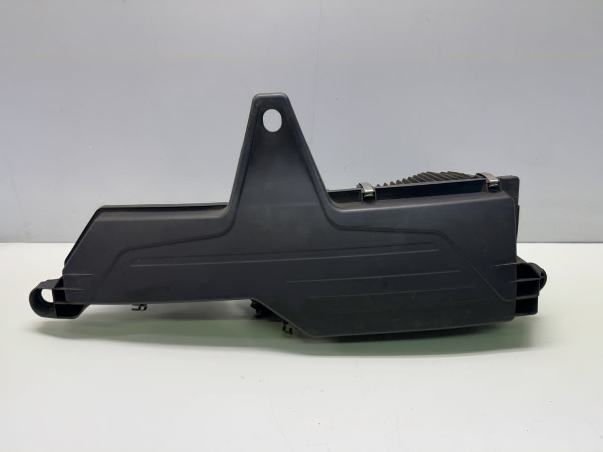 BMW 13718511655 8511655 Air Cleaner (filter box) BMW 1 (F20, F21) (2011-2019)