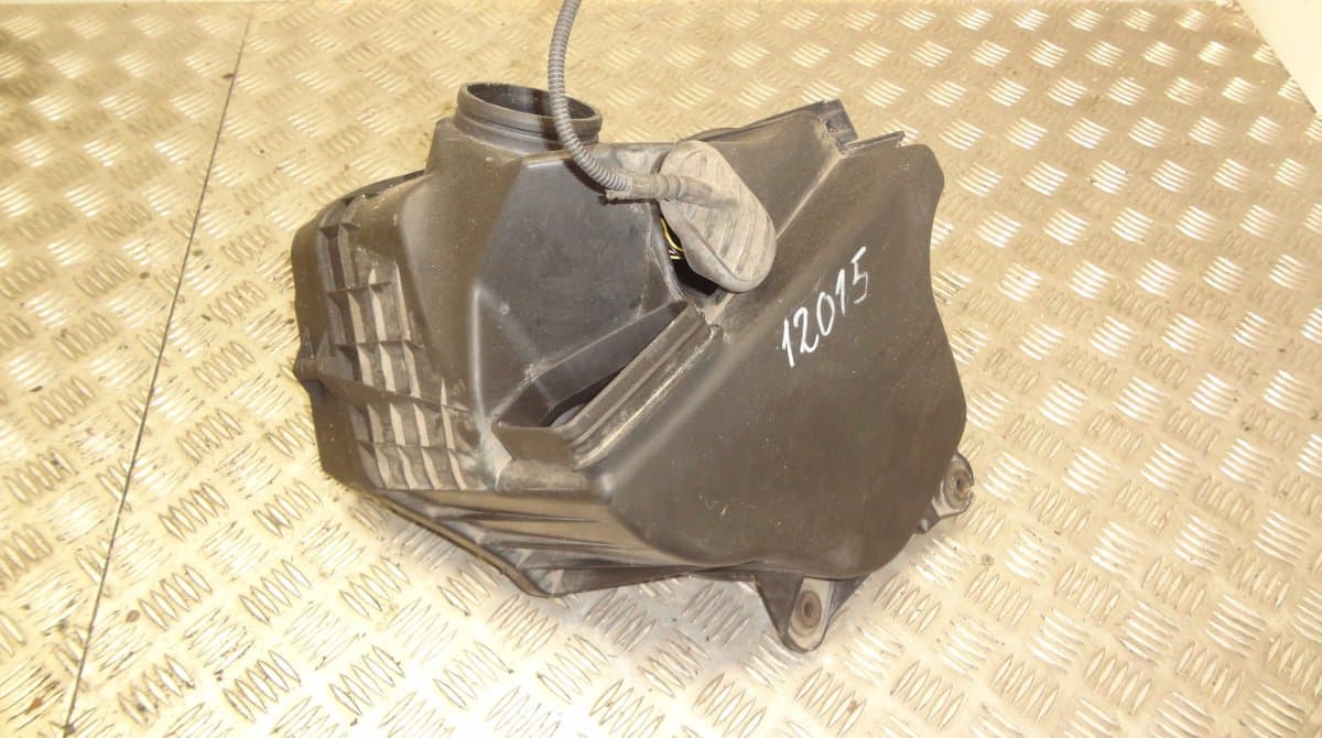 BMW 7536594040 Air Cleaner (filter box) BMW 3 (E90, E91, E92, E93) (2005-2011)
