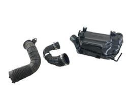 SUZUKI 1370053SA0 Air Cleaner (filter box) SUZUKI SX4 III / S-CROSS (JYB) (2022-) — thumbnail 2