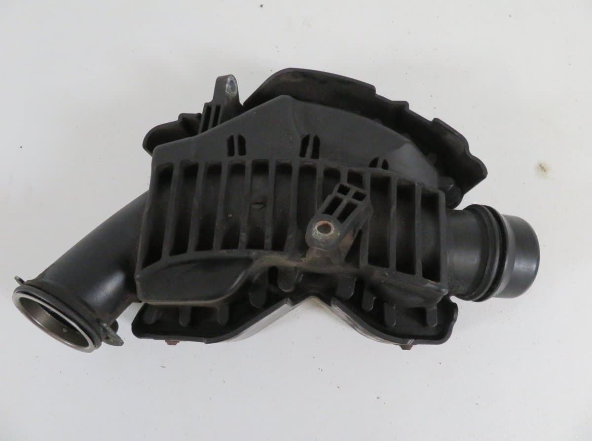 MERCEDES-BENZ A6421402887 Air intake resonator box MERCEDES-BENZ S-CLASS (W221) (2005-2013)