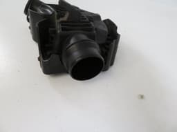 MERCEDES-BENZ A6421402887 Air intake resonator box MERCEDES-BENZ S-CLASS (W221) (2005-2013) — thumbnail 4