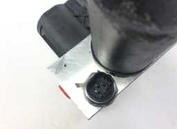 MERCEDES-BENZ A2213200358 Air suspension / self-levelling suspension, other MERCEDES-BENZ S-CLASS Coupe (C216) (2006-2013) — thumbnail 3