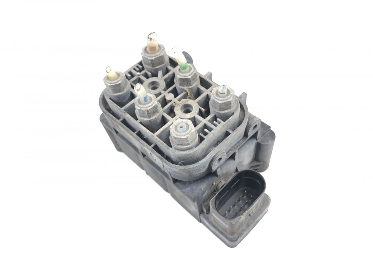 A2123200358 Air suspension valve block MERCEDES-BENZ GL-CLASS (X164) (2006-2012)