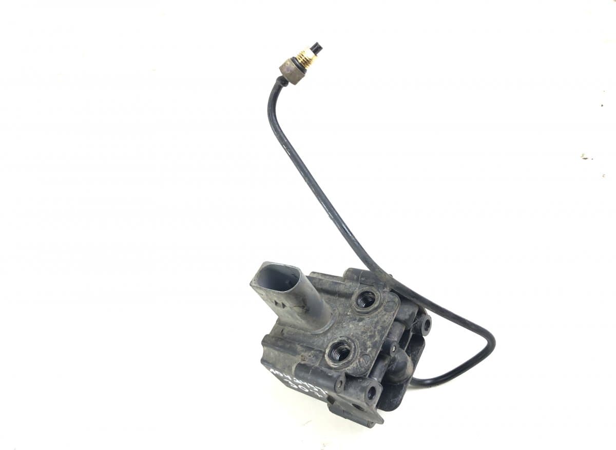 BMW Air suspension valve block BMW X5 (F15, F85) (2012-2018)