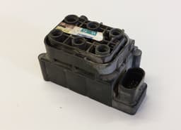 MERCEDES-BENZ A2513200058 Air suspension valve block MERCEDES-BENZ S-CLASS (W221) (2005-2013) — thumbnail 3