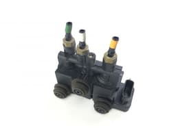 LAND ROVER LR037081 Air suspension valve block LAND ROVER RANGE ROVER SPORT II (L494) (2013-2022) — thumbnail 1