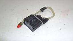 MERCEDES-BENZ Air suspension valve block MERCEDES-BENZ E-CLASS (W212) (2009-2016) — thumbnail 1