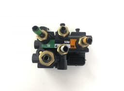 LAND ROVER LR070246 Air suspension valve block LAND ROVER RANGE ROVER SPORT II (L494) (2013-2022) — thumbnail 3