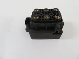 MERCEDES-BENZ A2513200058 A2123200358 Air suspension valve block MERCEDES-BENZ GL-CLASS (X164) (2006-2012) — thumbnail 3