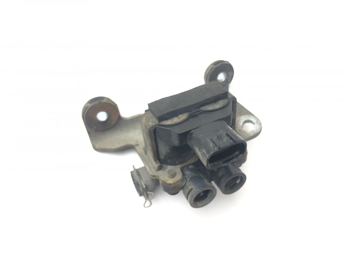 LEXUS 4809548020 Air suspension valve block LEXUS RX III (AL10) (2008-2015)