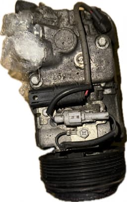 BMW AC / aircon Compressor BMW X1 (E84) (2009-2015) — thumbnail 1