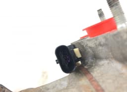 LAND ROVER LR112585 AC / aircon Compressor LAND ROVER RANGE ROVER IV (LG/L405) (2012-2021) — thumbnail 3