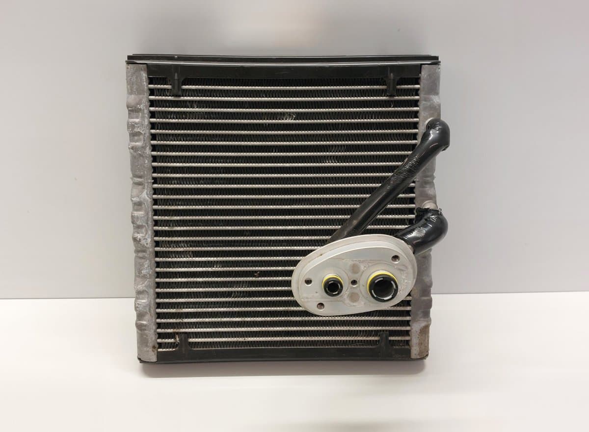 VOLVO 31497374 ED303004 AC Evaporator VOLVO S90 / V90 (2016-)
