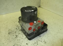 VW ABS hydraulic unit / pump VW GOLF V (1K) (2003-2009) — thumbnail 2