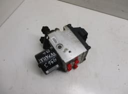 VW ABS hydraulic unit / pump VW PASSAT B6 (3C) (2005-2010) — thumbnail 1