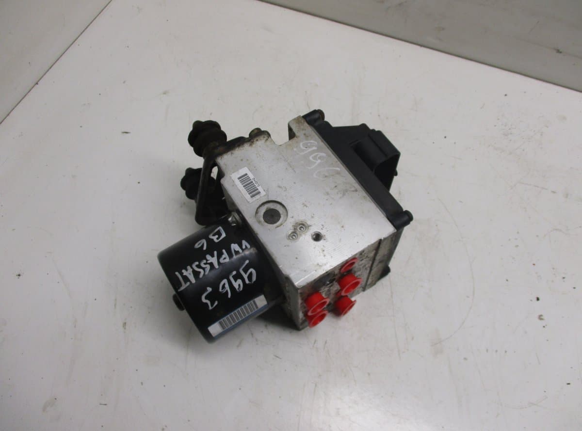 VW ABS hydraulic unit / pump VW PASSAT B6 (3C) (2005-2010)