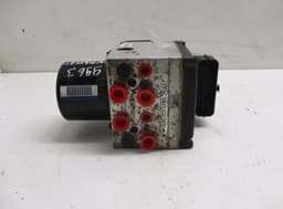 VW ABS hydraulic unit / pump VW PASSAT B6 (3C) (2005-2010) — thumbnail 2