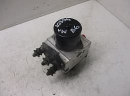 VW ABS hydraulic unit / pump VW PASSAT B6 (3C) (2005-2010) — thumbnail 1