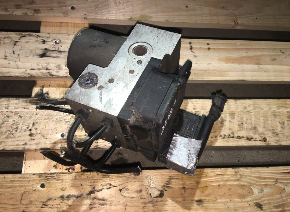 AUDI ABS hydraulic unit / pump AUDI A6 / A6 ALLROAD (C5) (1997-2005)