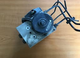 CHRYSLER ABS hydraulic unit / pump CHRYSLER VOYAGER IV (RG, RS) (2000-2008) — thumbnail 1