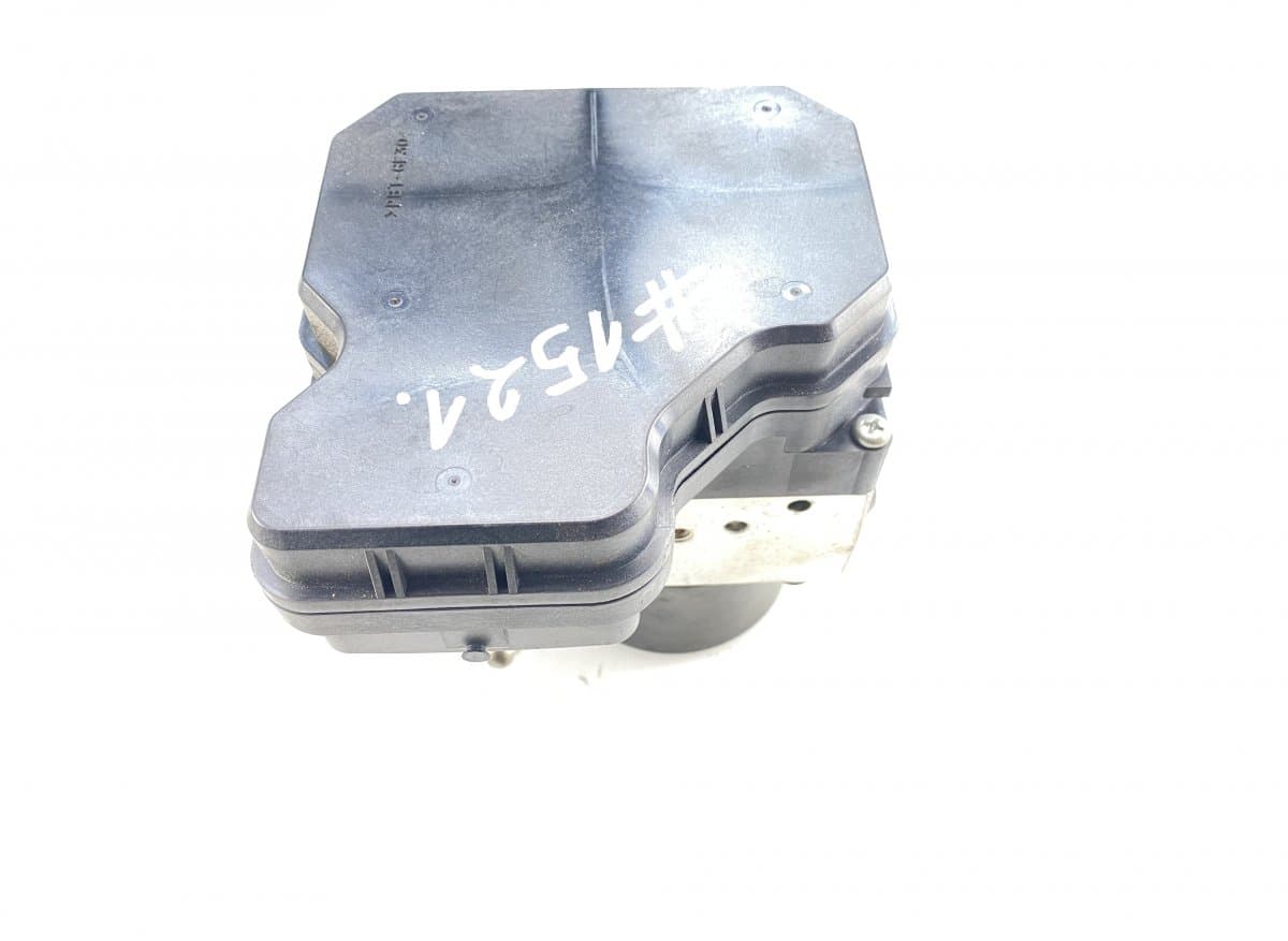 LEXUS 133800-8060 ABS hydraulic unit / pump LEXUS GS III (2005-2011)