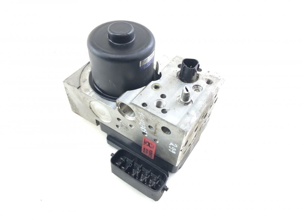 LEXUS 1339000110 133900-0110 ABS hydraulic unit / pump LEXUS LS (XF30) (2000-2006)