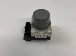 AUDI 8K0907379 ABS hydraulic unit / pump AUDI A5 (B8) (2007-2016) — thumbnail 1