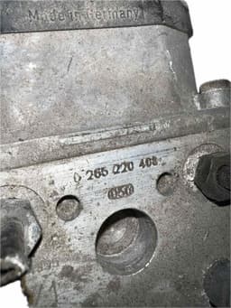 AUDI ABS hydraulic unit / pump AUDI A4 (B5) (1994-2001) — thumbnail 4