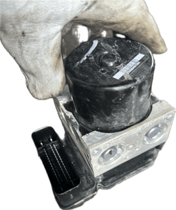 VOLVO 31400101 ABS hydraulic unit / pump VOLVO S60 II / V60 I (2010-2018) — thumbnail 2