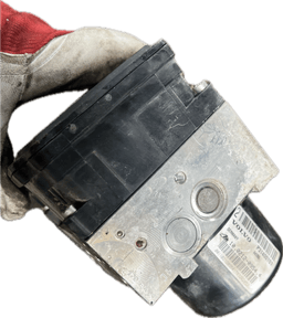 VOLVO 31400101 ABS hydraulic unit / pump VOLVO S60 II / V60 I (2010-2018) — thumbnail 4
