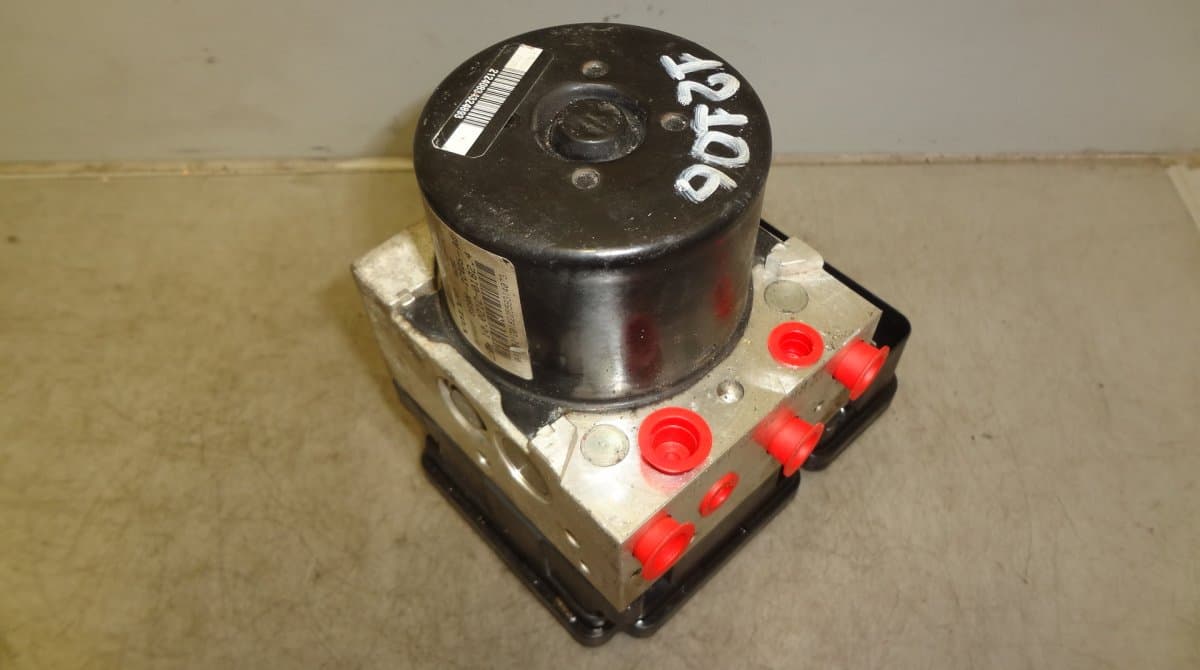 VOLVO ABS hydraulic unit / pump VOLVO XC60 I (2008-2017)