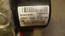 VOLVO ABS hydraulic unit / pump VOLVO XC60 I (2008-2017) — thumbnail 4