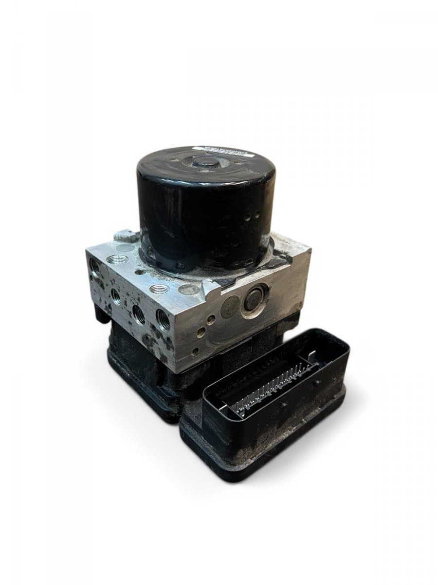31423315 31423317 ABS hydraulic unit / pump VOLVO V40 (2012-2019)