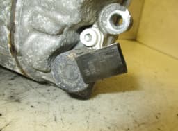 VW 8676F 1K0820803Q AC / aircon Compressor VW GOLF V (1K) (2003-2009) — thumbnail 4