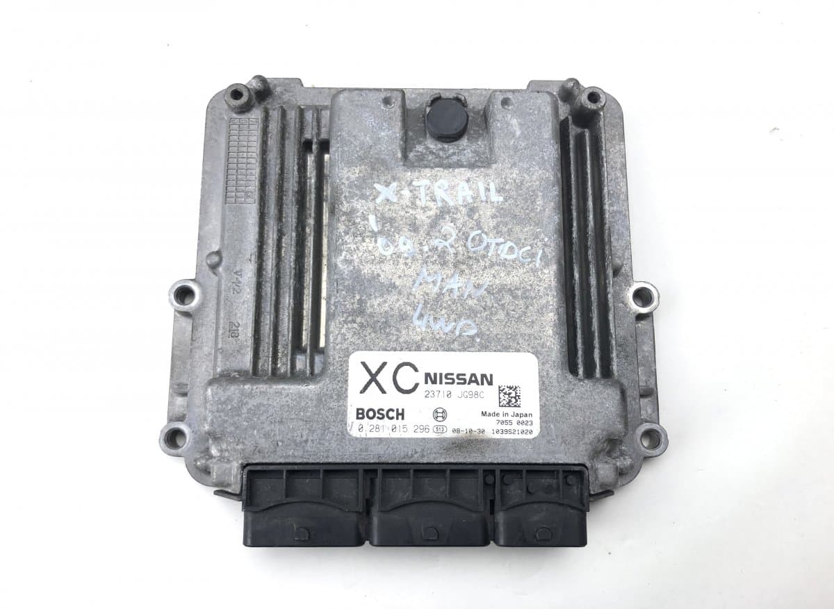 Engine Control Unit / module (ECU) NISSAN X-TRAIL II (T31) (2007-2013)