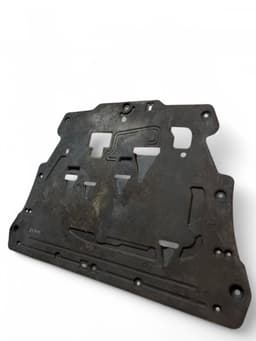 VOLVO 32226491 Engine splash shield VOLVO S90 / V90 (2016-) — thumbnail 3
