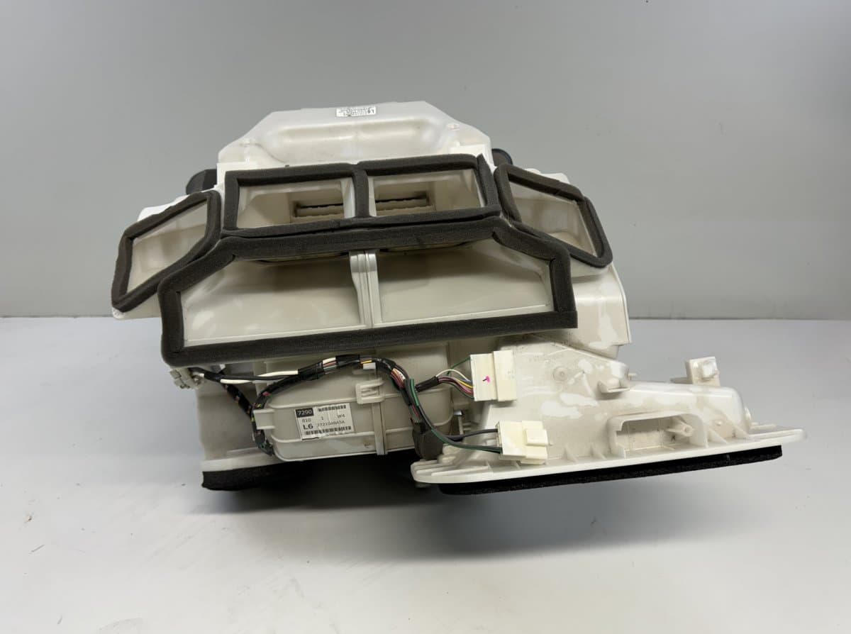 NISSAN 272104BA5A Evaportator housing NISSAN X-TRAIL III (T32) (2013-2022)