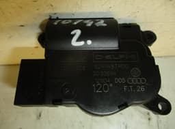 VW 52411483R00 Evaporator air flow flap control motor VW TOUAREG I (7L) (2002-2010) — thumbnail 3