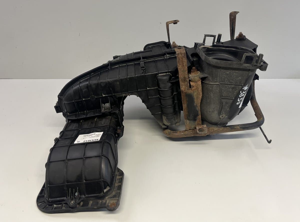 OPEL 8200410511B 93854155 8200410495C 93854151 Evaportator housing OPEL VIVARO B (2014-2018)