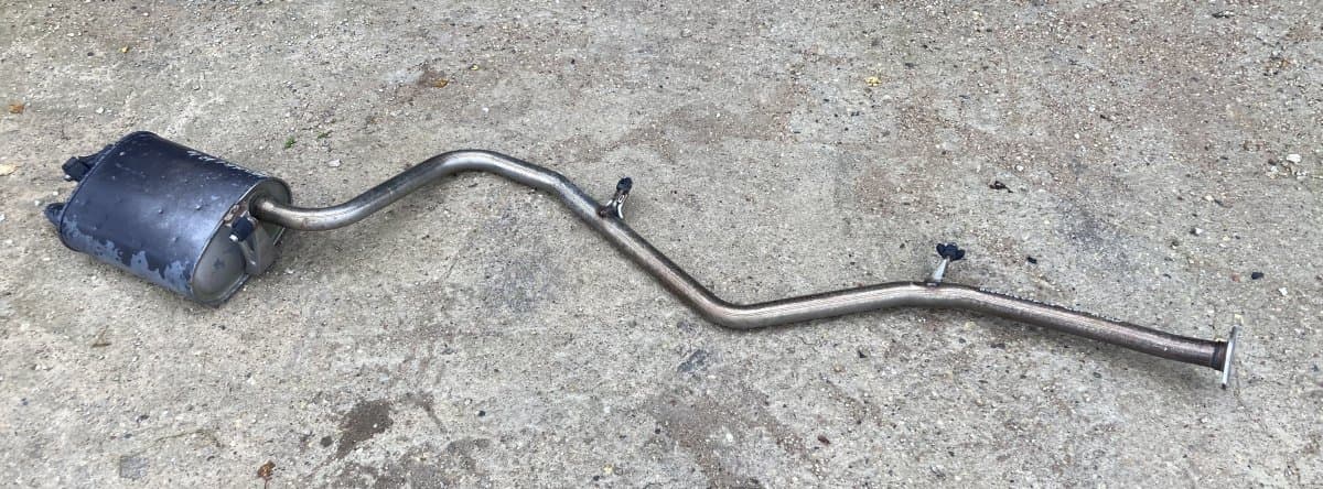 TOYOTA 174300T080 Exhaust rear silencer (muffler) TOYOTA AVENSIS (T270) (2009-2018)