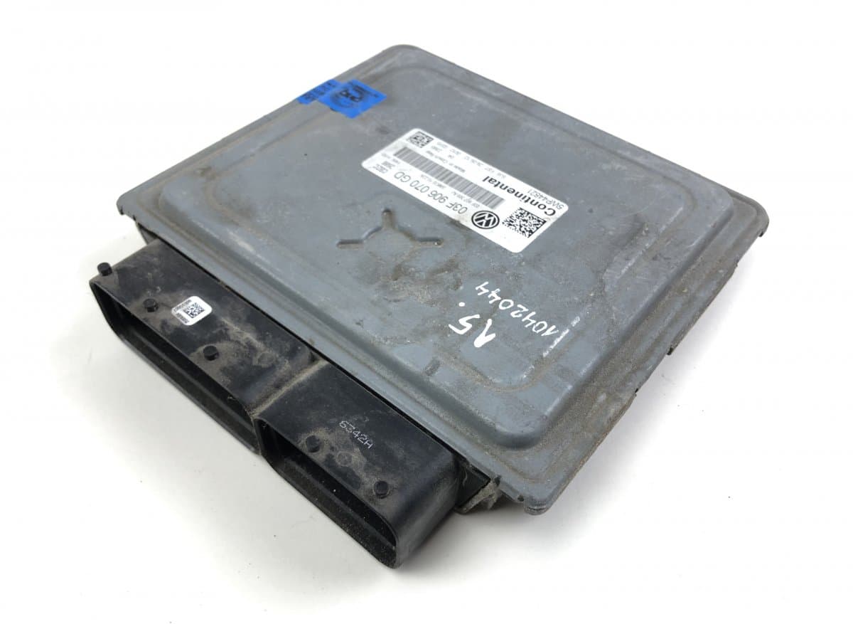 5WP44821 Engine Control Unit / module (ECU) VW POLO V (6R, 6C, 61) (2009-2017)